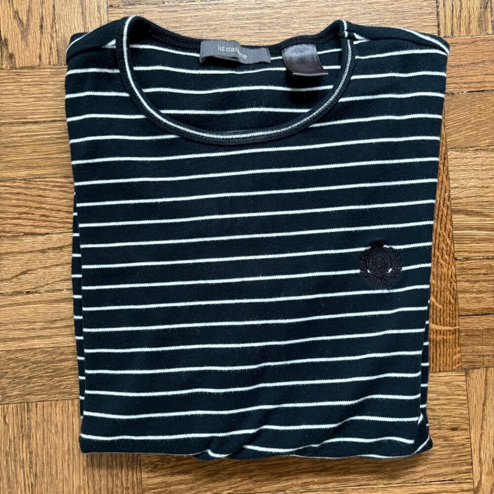 Liz Claiborne Short Sleeve Tee